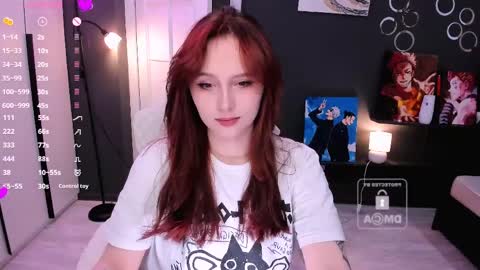 Snapshot of effie_lee chatting on April 2026 08:45:02 AM Effie online show from April 2026 08:45:02 AM