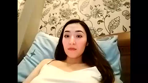 Effy online show from December 2025 07:53:02 PM