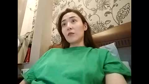Snapshot of effy007 chatting on June 2026 04:24:02 PM Effy online show from June 2026 04:24:02 PM