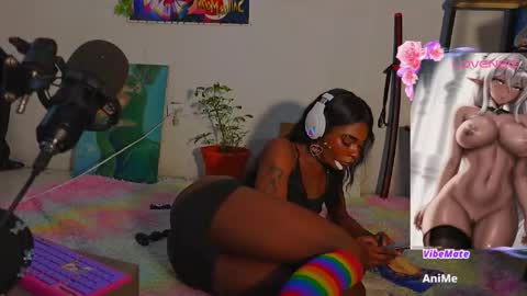 effy_marinn online show from November 2025 01:22:01 PM