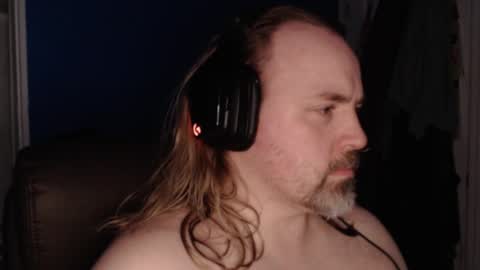 Snapshot of ehmac84 chatting on February 2025 08:11:02 PM Eh Mac online show from February 2025 08:11:02 PM