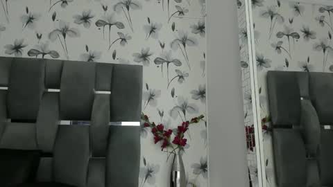 Valery online show from November 2025 12:53:02 PM