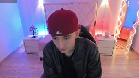 eidan_tay online show from May 2026 12:10:01 PM