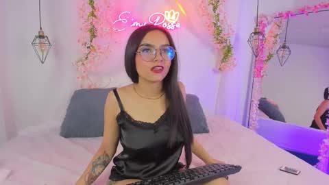 eimy_rosse18 online show from February 2026 12:42:02 PM