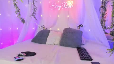 eimy_rosse18 online show from March 2026 01:05:01 PM