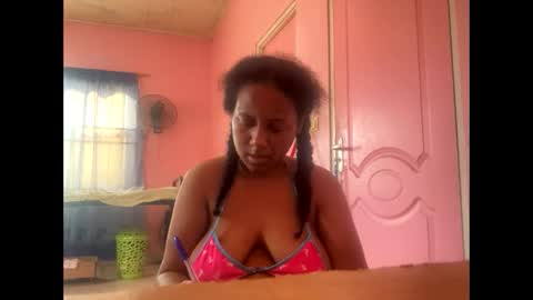 Eirondra Valeen online show from February 2026 01:32:02 PM