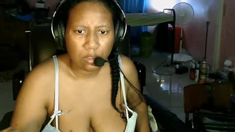 Eirondra Valeen online show from March 2026 11:44:01 PM