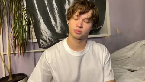 Eitan online show from October 2025 02:48:01 PM