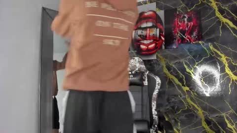 Snapshot of eithan__boy chatting on February 2026 12:04:02 PM Eithan online show from February 2026 12:04:02 PM