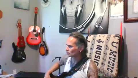 ThongLover6869 online show from July 2026 03:31:02 PM