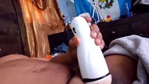 Snapshot of el_santo18 chatting on February 2025 04:10:02 PM Santos online show from February 2025 04:10:02 PM