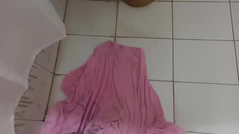 Snapshot of el_taringuero chatting on March 2025 11:06:02 AM el_taringuero online show from March 2025 11:06:02 AM