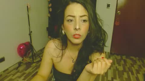 ela_3611 online show from December 2025 05:24:02 AM