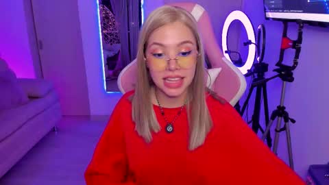 Snapshot of ela_garu_ chatting on September 2025 06:50:01 AM Ela online show from September 2025 06:50:01 AM