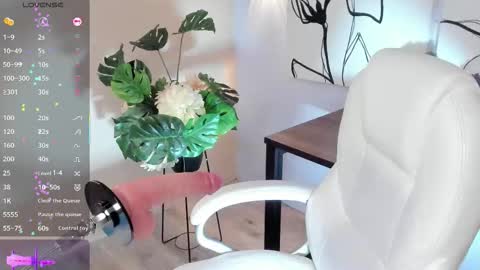 ELA online show from November 2025 04:48:02 AM