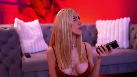 Snapshot of elablake chatting on June 2026 05:44:01 AM Ella online show from June 2026 05:44:01 AM