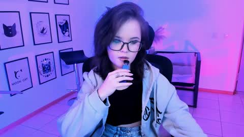 Your sweet girl online show from January 2025 07:18:01 PM