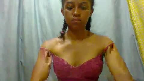 elaliealdy online show from January 2026 05:48:02 PM