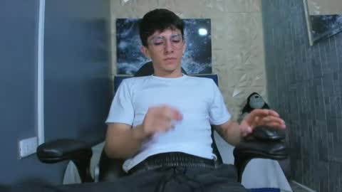 Snapshot of elangiraldo chatting on June 2026 11:18:02 PM Elan Giralon online show from June 2026 11:18:02 PM