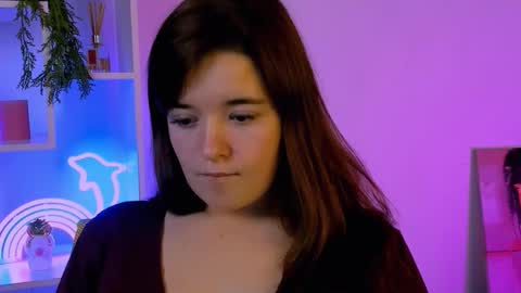 Snapshot of elara_jadie chatting on October 2025 01:56:02 PM Elara online show from October 2025 01:56:02 PM