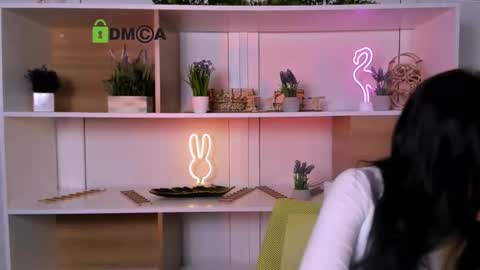 Snapshot of elara_jadie chatting on November 2025 06:13:01 AM Elara online show from November 2025 06:13:01 AM