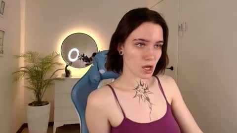 elastikiss online show from November 2025 02:12:01 AM