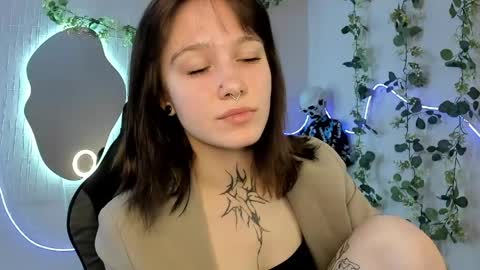 elastikiss online show from April 2026 09:23:02 AM