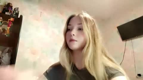 MIa online show from March 2026 11:49:02 AM