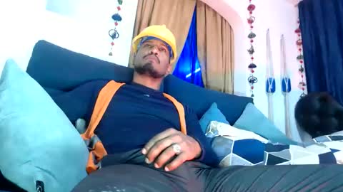 Snapshot of elcaballeroblack chatting on February 2026 10:28:02 PM elcaballeroblack online show from February 2026 10:28:02 PM