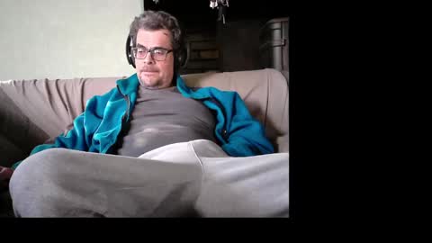 Snapshot of eldonan chatting on February 2025 02:34:02 PM Nando online show from February 2025 02:34:02 PM