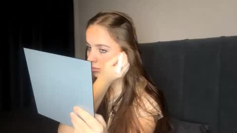 Kelly online show from February 2026 03:43:02 PM