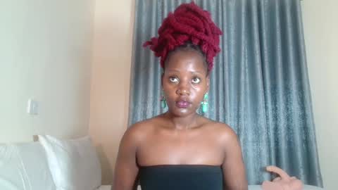 Snapshot of elegant_ebony chatting on January 2025 09:34:01 AM Nika online show from January 2025 09:34:01 AM