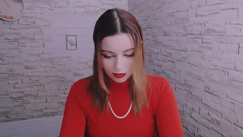 Snapshot of elegant_princess1 chatting on January 2025 11:05:01 PM elegant_princess1 online show from January 2025 11:05:01 PM