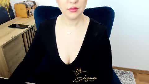 eleganzavogue online show from January 2026 08:27:01 AM