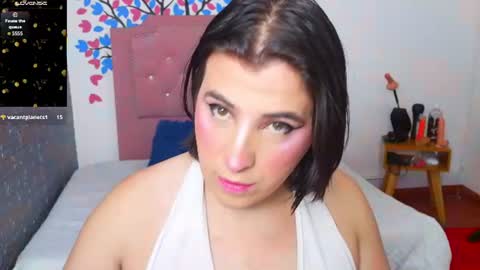 Snapshot of elektra_doll chatting on June 2026 09:14:01 AM elektra_doll online show from June 2026 09:14:01 AM