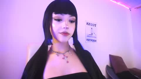 Snapshot of elektra_sky11 chatting on June 2026 09:08:02 PM Elektra Sky online show from June 2026 09:08:02 PM