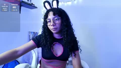 Snapshot of elektra_williams chatting on January 2025 12:14:02 AM elektra_williams online show from January 2025 12:14:02 AM