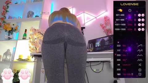 Elena online show from January 2025 08:10:02 PM