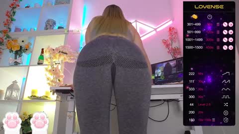 Elena online show from January 2025 11:18:02 PM