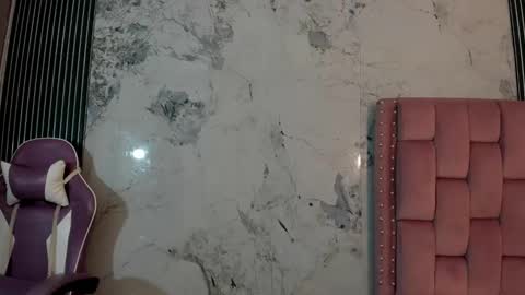 elena_wolff online show from December 2025 11:59:02 AM