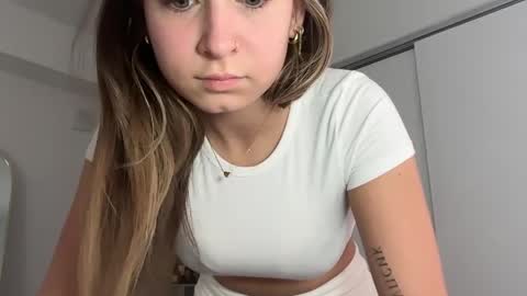 Elena online show from April 2026 02:36:02 PM