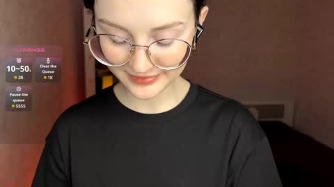 Annie PVT IS OPEN online show from February 2026 09:27:02 PM