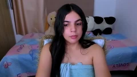 agnes online show from October 2025 09:15:02 PM