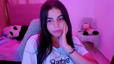 Snapshot of elenna_hotx chatting on May 2026 07:55:02 PM agnes online show from May 2026 07:55:02 PM