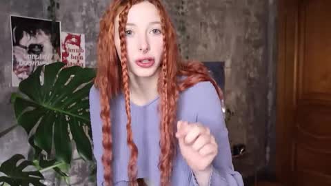 Snapshot of eleonora_linn_ chatting on March 2026 12:11:01 PM Eleonora online show from March 2026 12:11:01 PM