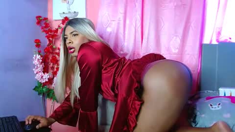 eletrabrowns online show from February 2025 07:56:02 PM