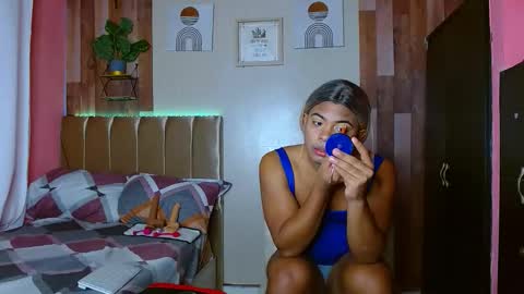 eletrabrowns online show from October 2025 02:56:02 AM