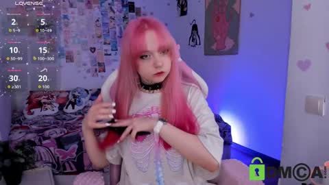 Kira online show from April 2026 08:55:02 PM