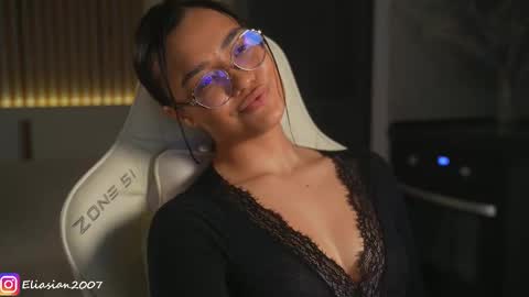 Eli  online show from March 2026 12:27:02 PM