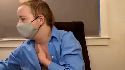 Elias online show from February 2025 09:45:02 PM